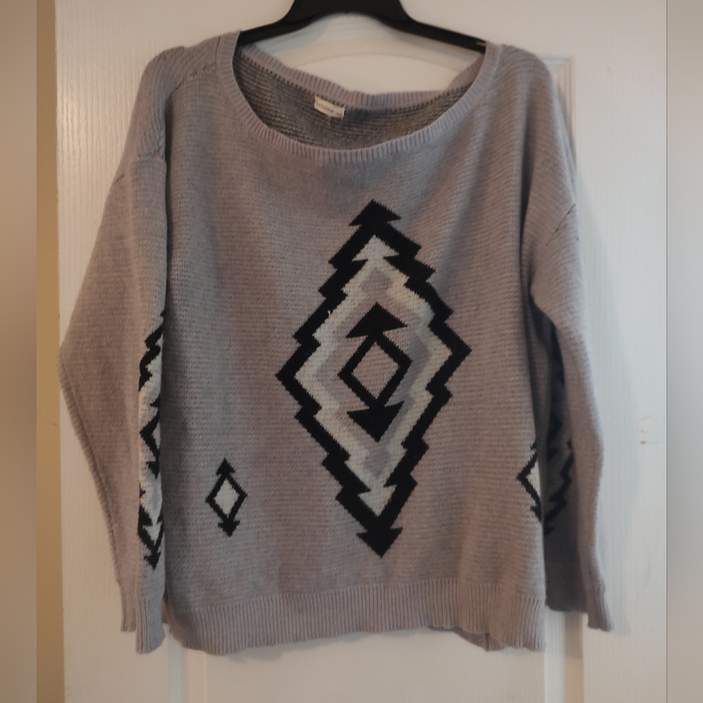 Andthewhy Aztec Sweater - Picture 2 of 3